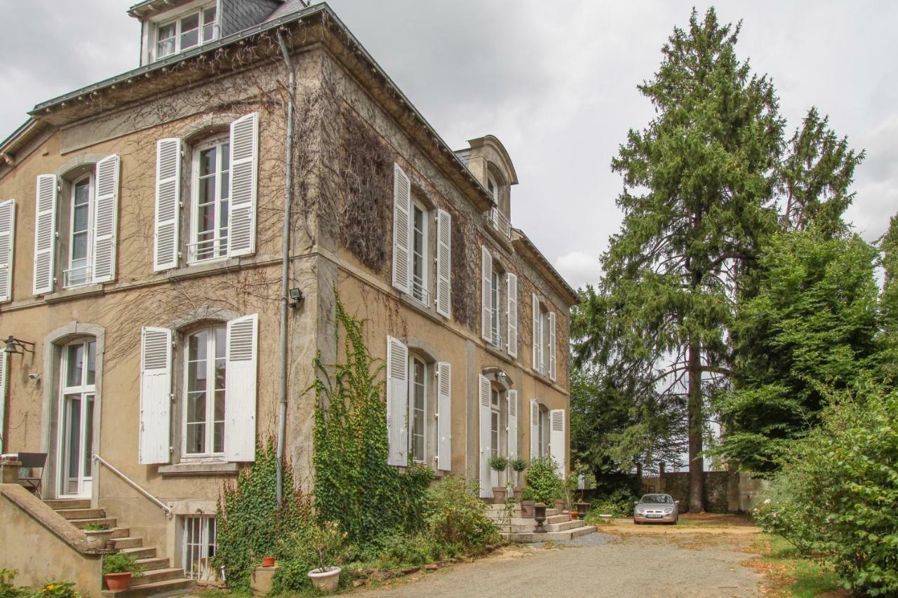 Manoir Des Turets Bed & Breakfast Yvre-l'Eveque Ngoại thất bức ảnh