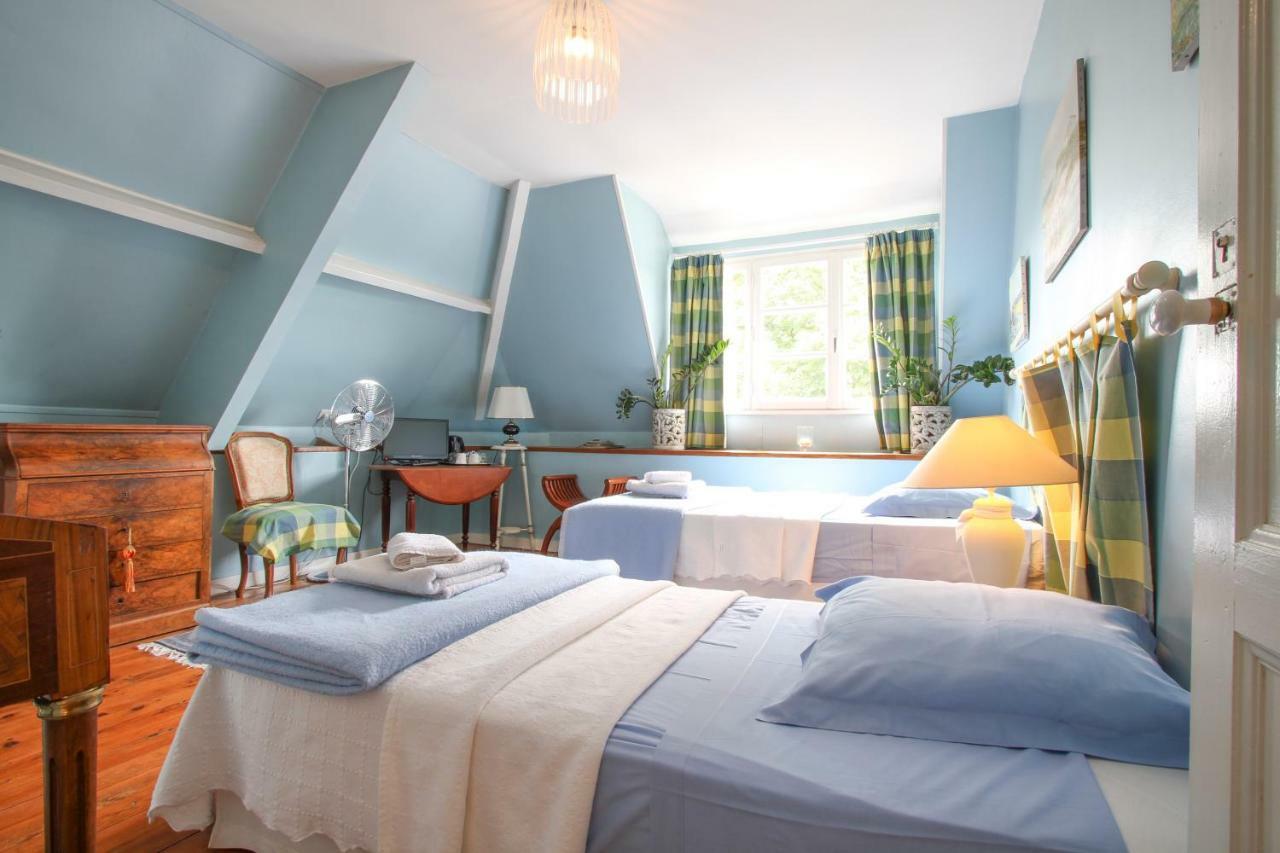 Manoir Des Turets Bed & Breakfast Yvre-l'Eveque Ngoại thất bức ảnh